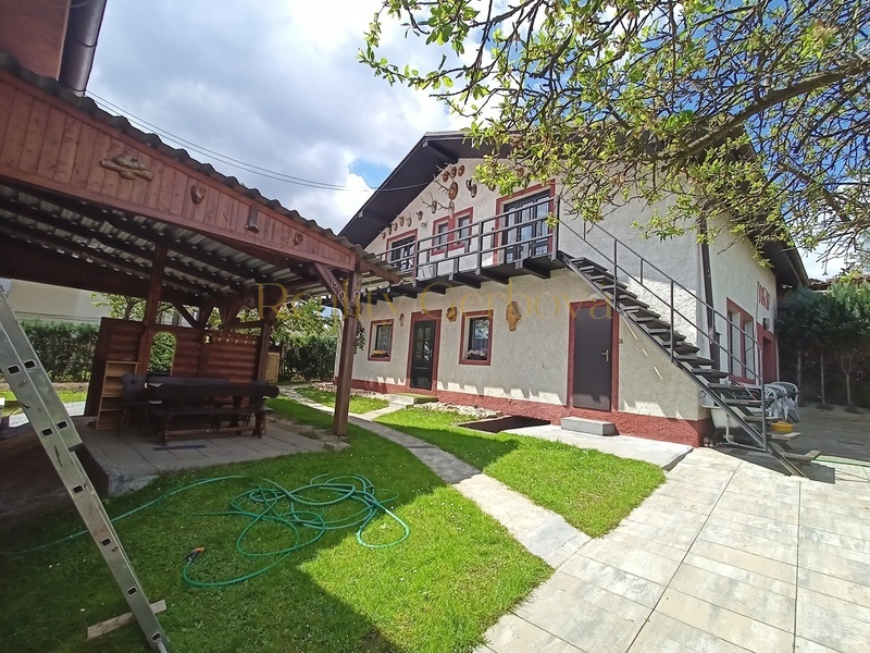 Pronájem 1+kk, 28 m² – Chlum u Třeboně, ul. Vinohrady